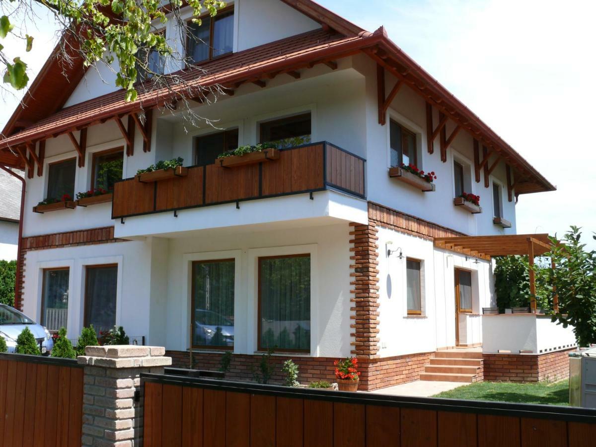 Sara Apartman Hévíz Dış mekan fotoğraf